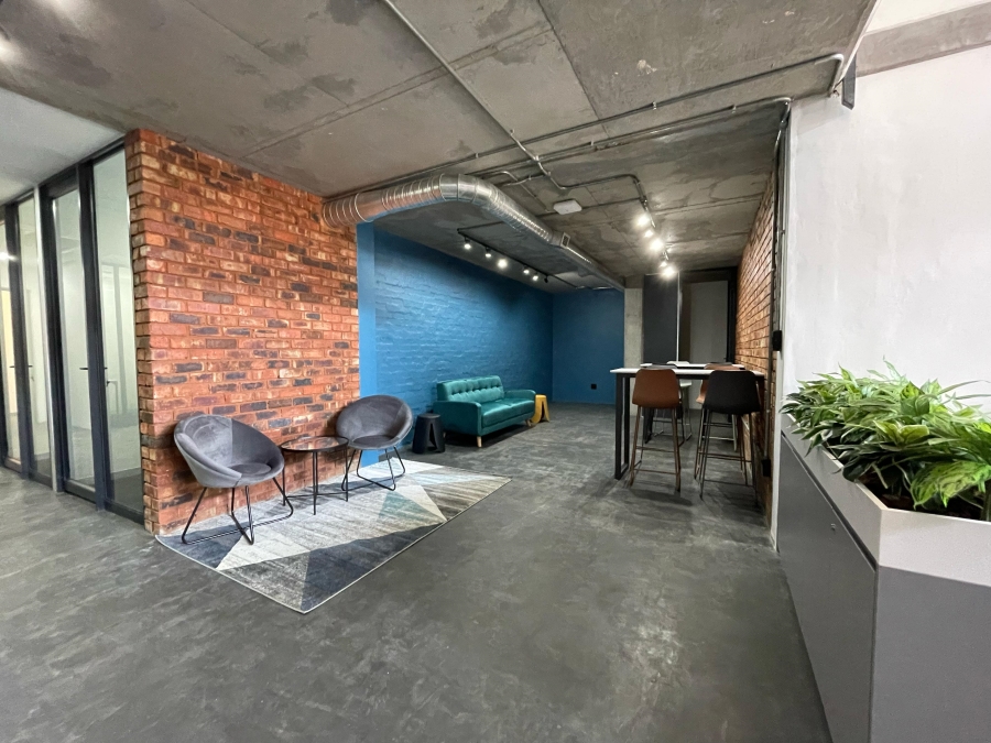To Let commercial Property for Rent in Melodie North West